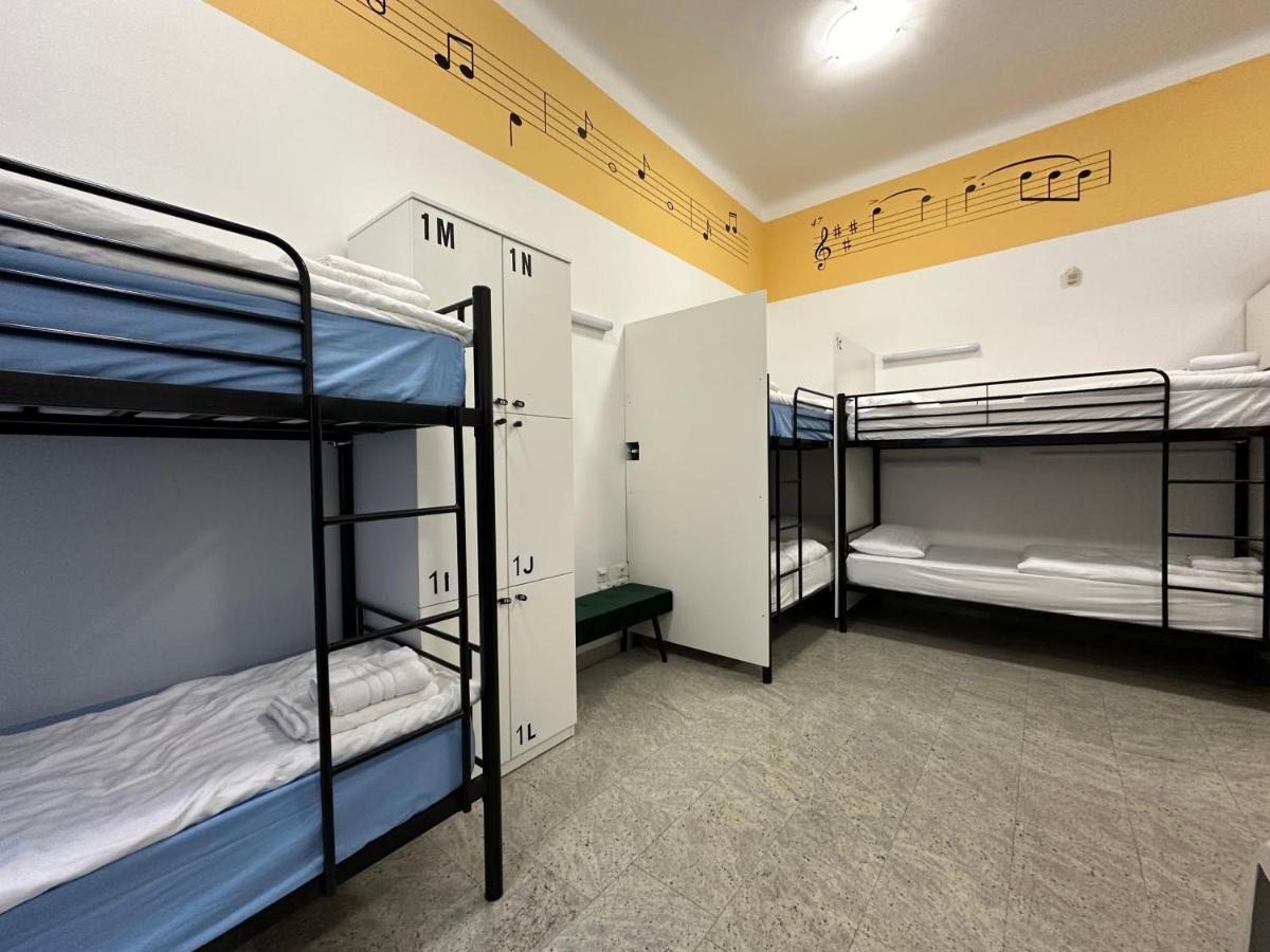 Hostel Opera 卢布尔雅那 外观 照片